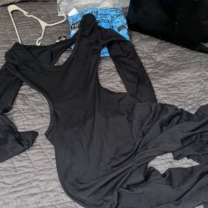 super cute one piece jumpsuit!